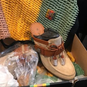 L.A.M.B Gwen Stefani Wedges